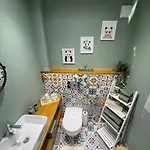Center Luxury *