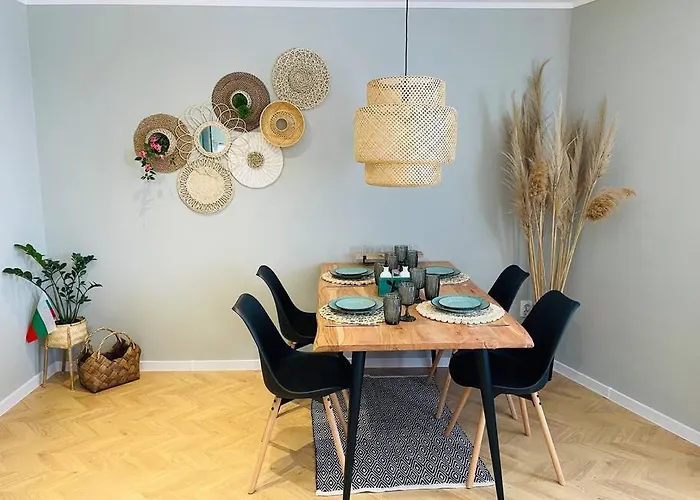 Center Luxury Apartment